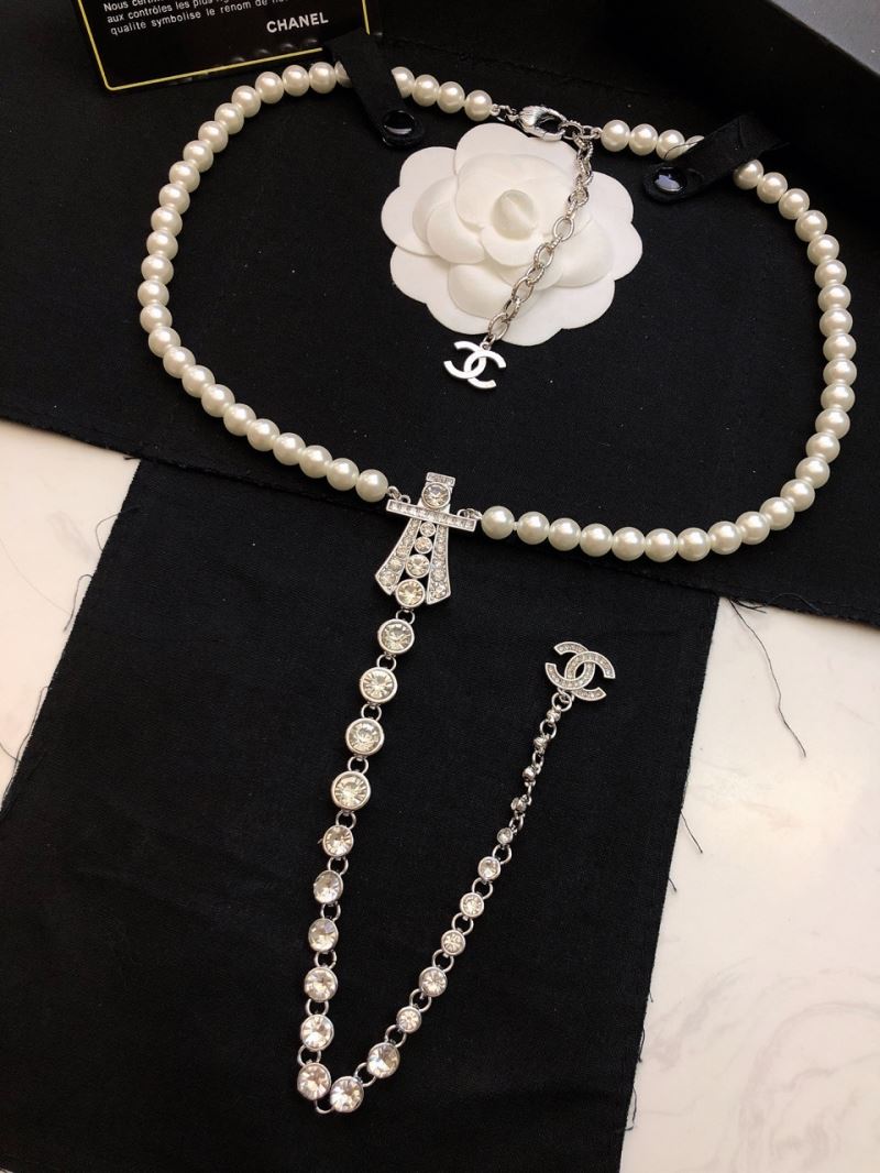 Chanel Necklaces